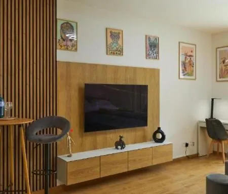 Apartment Alfa Albelli Free Parking Air Condition Kosice