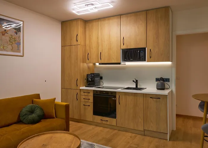 Alfa 2 Free Parking Ac Near Center 아파트