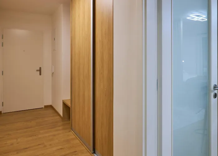 Alfa 2 Free Parking Ac Near Center *