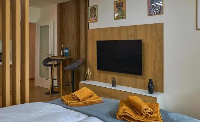 Alfa 2 Free Parking Ac Near Center *